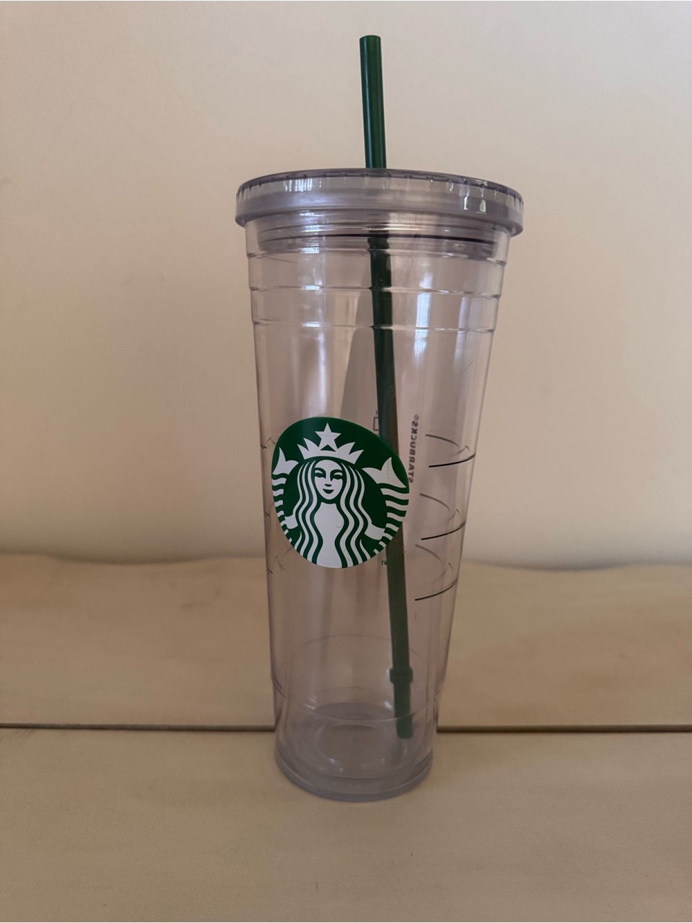 Starbucks Clear Tumbler with Green Logo and Dark Green Straw